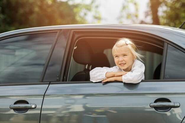 Как оформить автомобиль на несовершеннолетнего ребенка